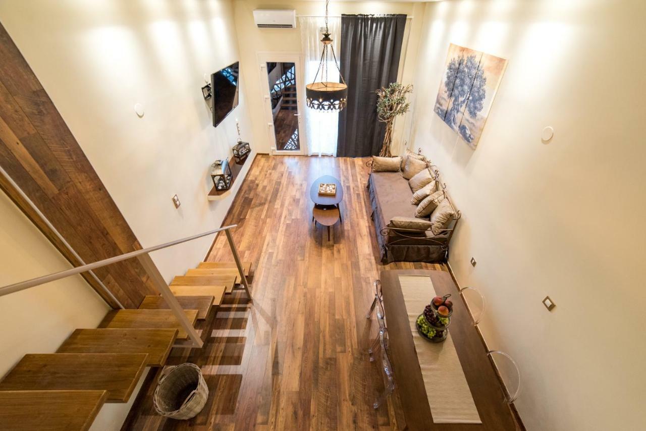 Oinoelia Luxury Suites & Residence Potos Bagian luar foto