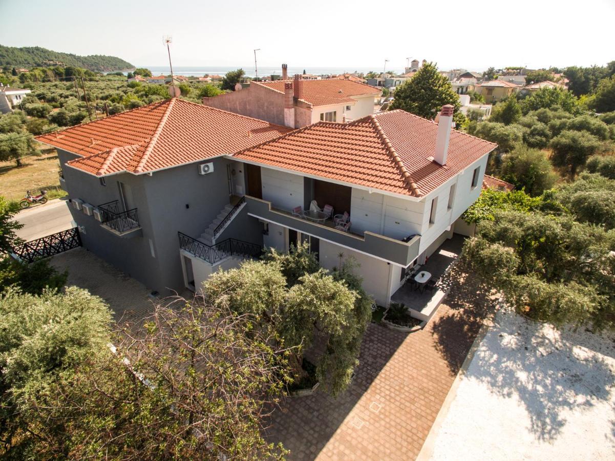 Oinoelia Luxury Suites & Residence Potos Bagian luar foto